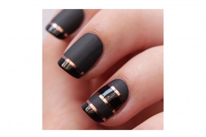 nail art black