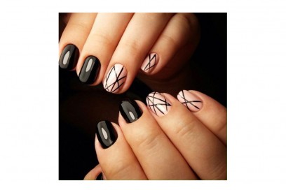 nail art black