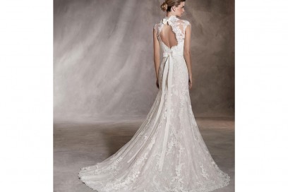 ANDREA-pronovias-main