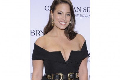 Ashley Graham beauty look trucco capelli (12)