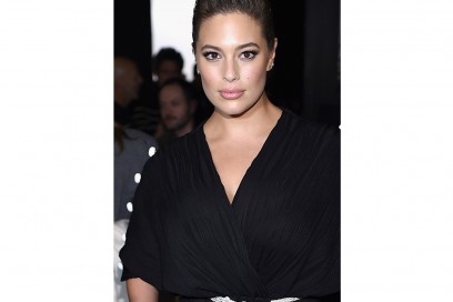 Ashley Graham beauty look trucco capelli (19)