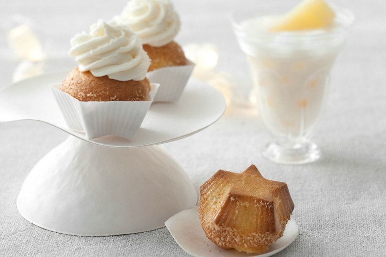 Cupcake con farina di cocco e ananas