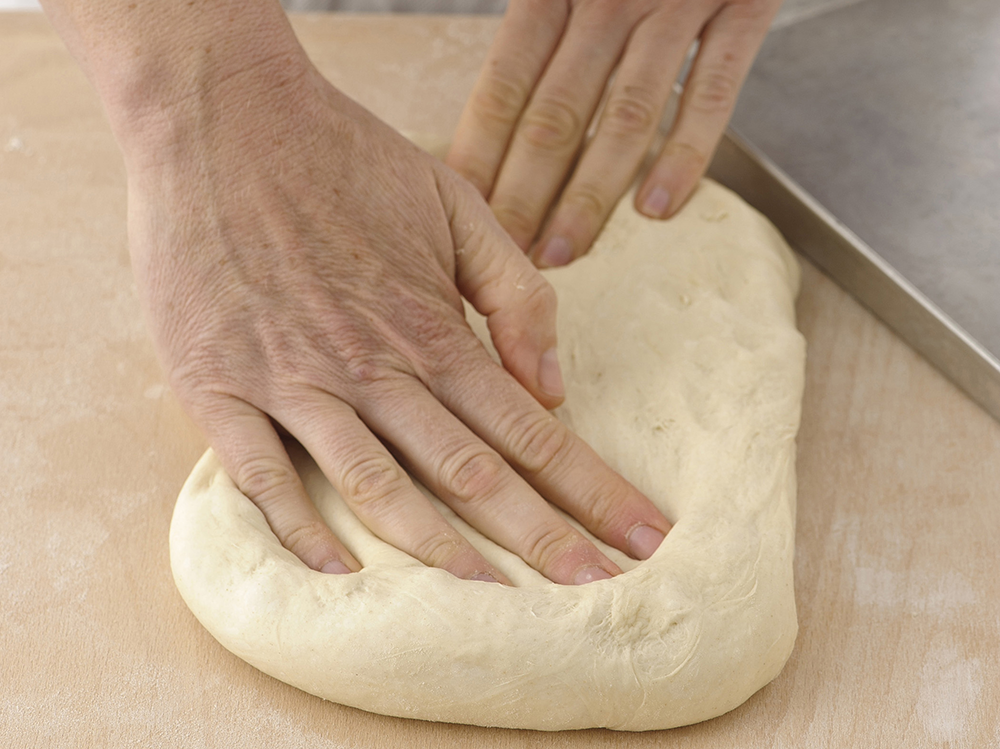 Pizza alta fatta in casa step 1