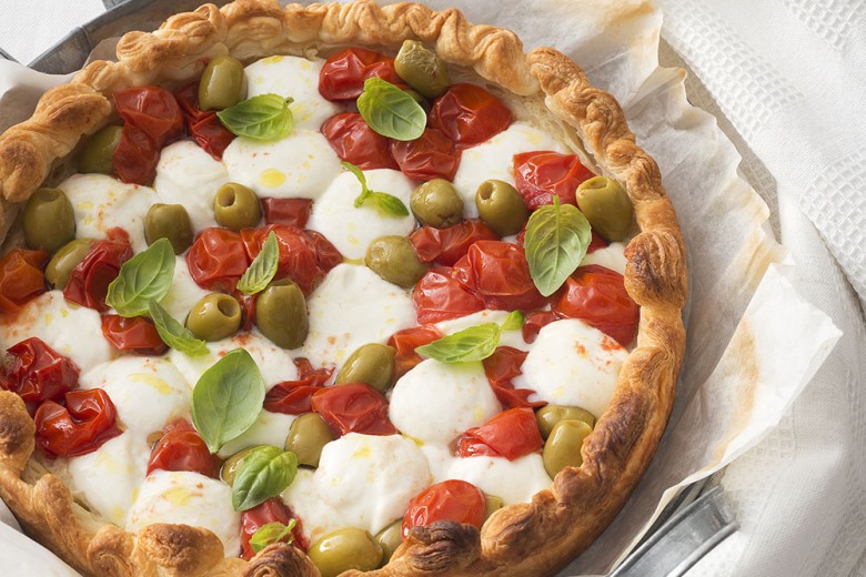 Pizza veloce con base di pasta sfoglia