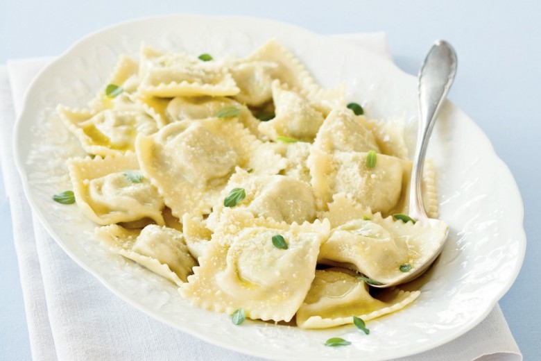 Ravioli di carciofi fatti in casa