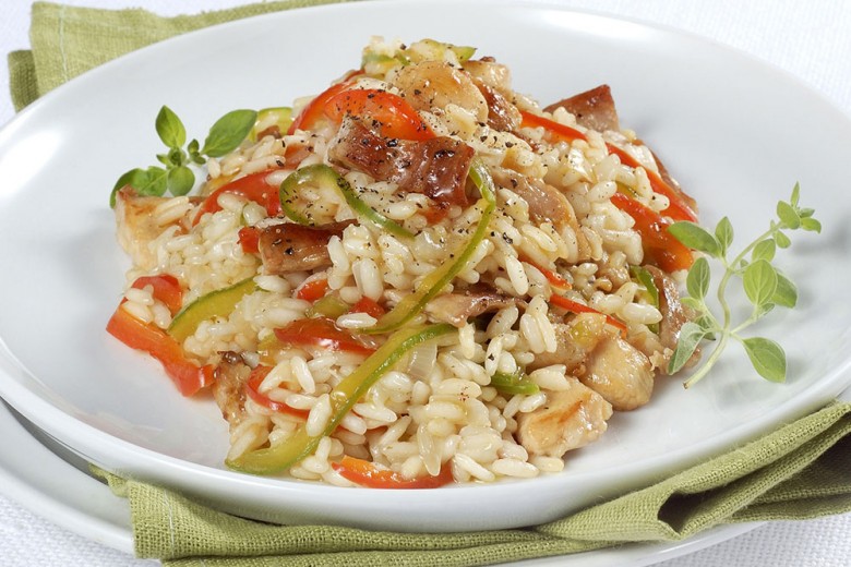 Risotto veloce con peperoni rossi e verdi