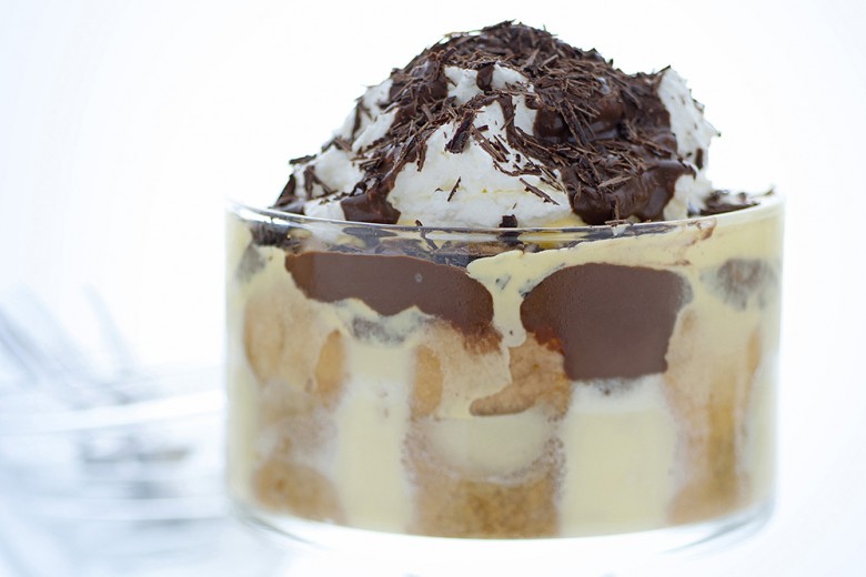 Tiramisù al caffè e cioccolato fondente