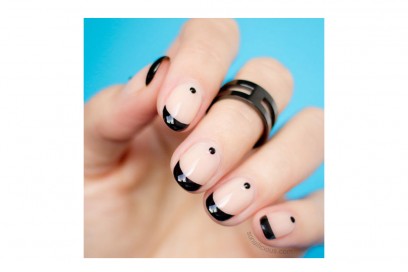 nail art black