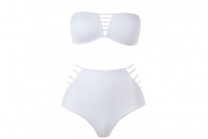 calzedonia-pe-2017-due-pezzi-listini-bianco