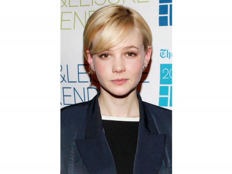 carey-mulligan-beauty-look-06