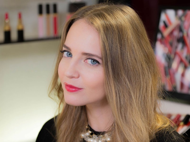 chanel-rouge-coco-gloss-09