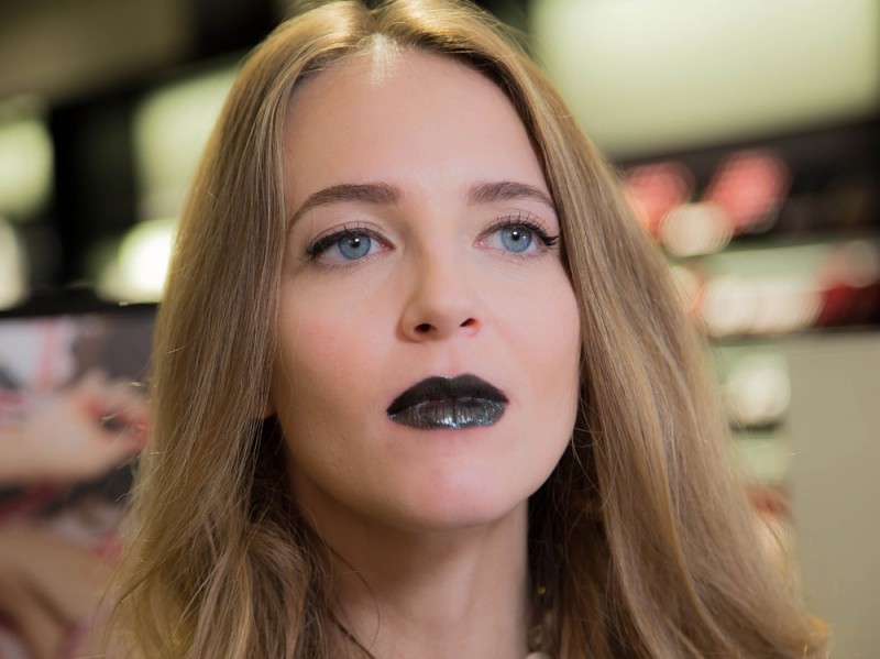 chanel-rouge-coco-gloss-11