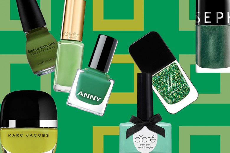 Manicure verde: tutti gli smalti per realizzarla dal Greenery al verde smeraldo