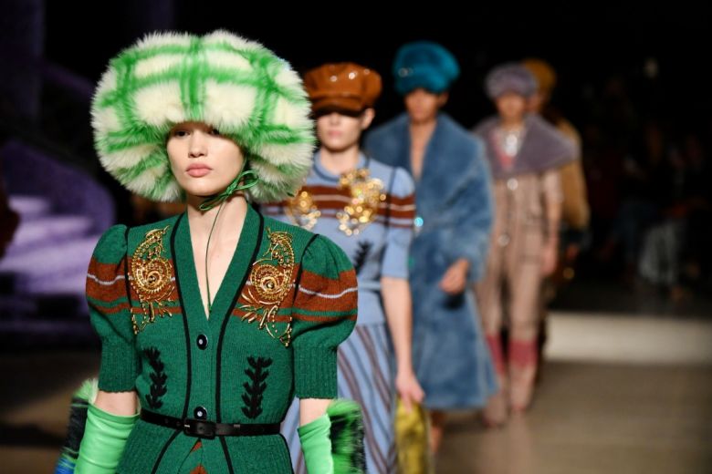 Miu Miu: la sfilata in 10 dettagli