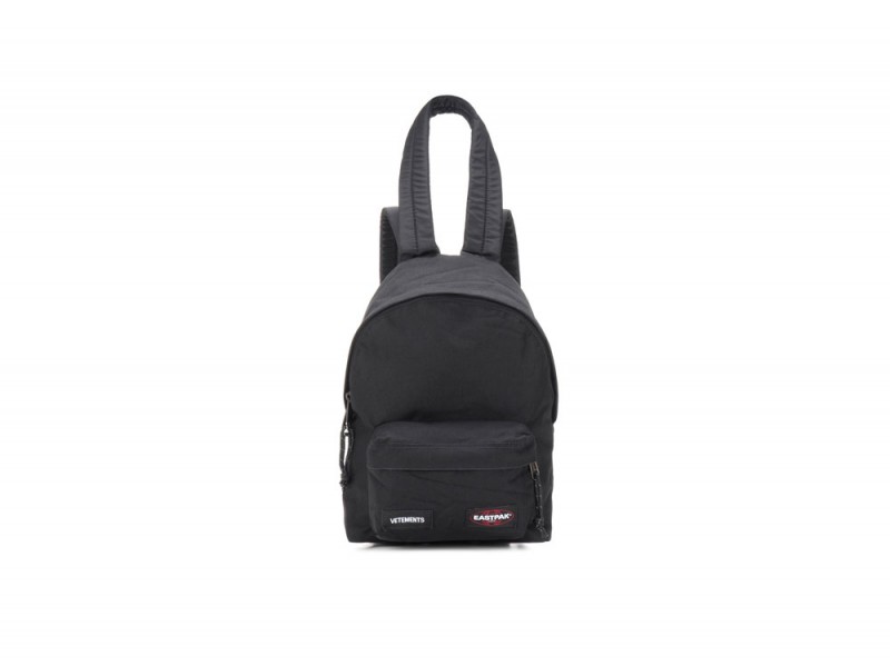 eastpack-vetements-zaino