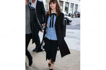 felicity-jones-splash