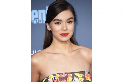 hailee steinfeld beauty look (14)