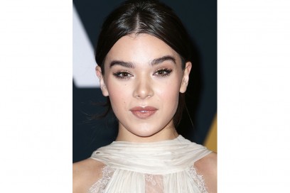 hailee steinfeld beauty look (8)