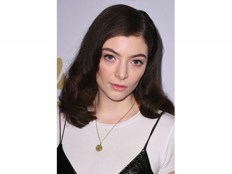 lorde beauty look trucco e capelli  (1)