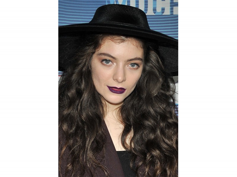 lorde beauty look trucco e capelli  (5)