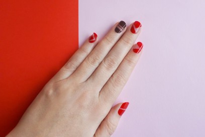 negative-space-nailart-primavera