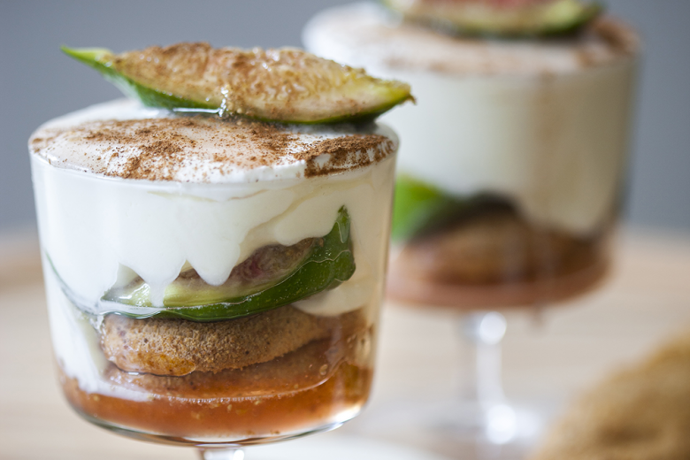 Tiramisu con mascarpone e fichi