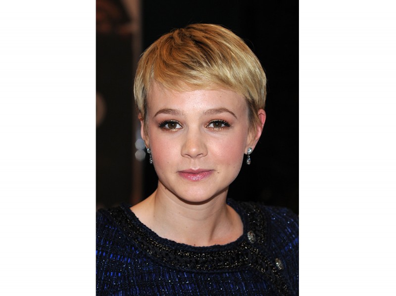 trucco occhi marroni capelli biondi Carey Mulligan 1