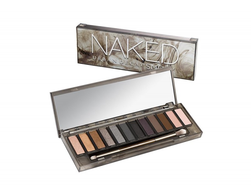 trucco occhi marroni capelli biondi palette ombretti smokey urban decay naked