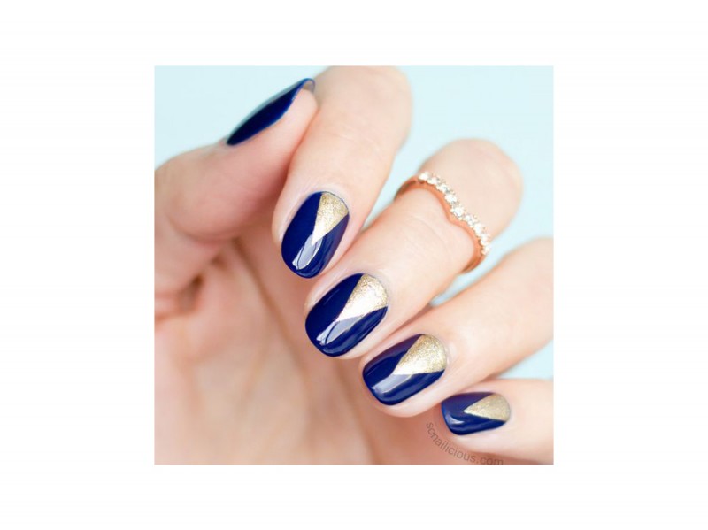 nail art blu