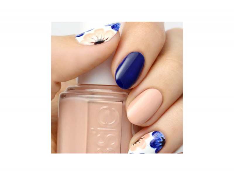 nail art blu