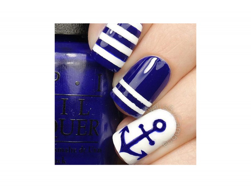 nail art blu