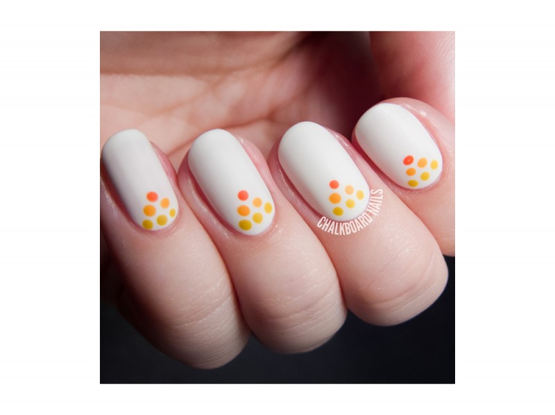 autumnal-pyramid-dots-3