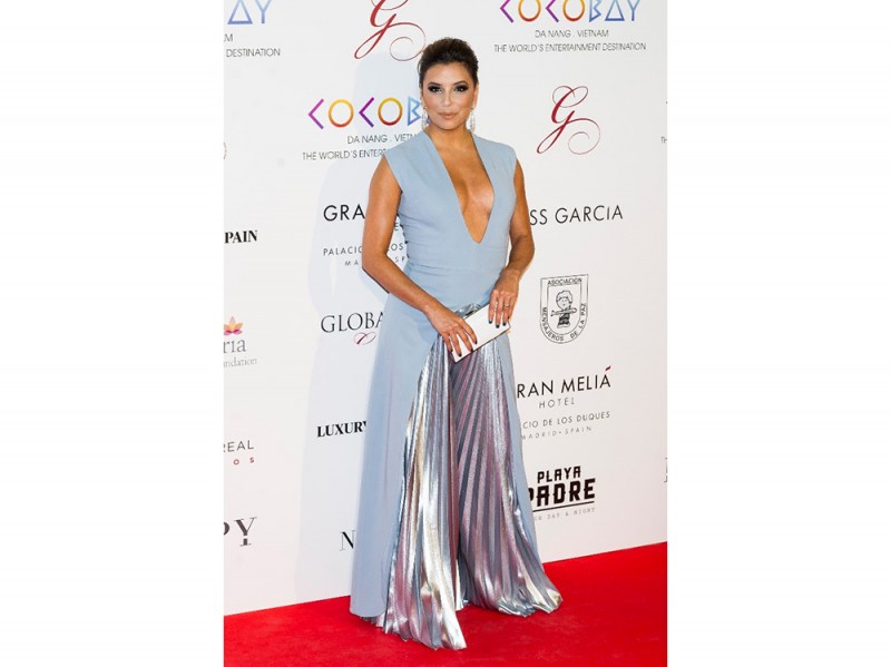 eva-longoria-in-genny-press-office