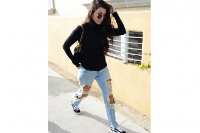 kourtney-kardashian-vans