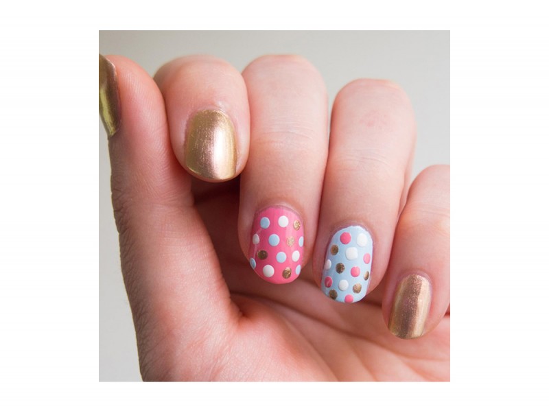 polka-dot-nail-art-tutorial