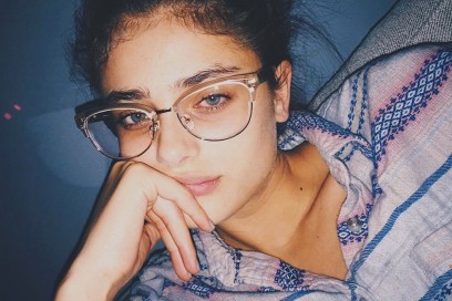 taylor-hill-occhiali