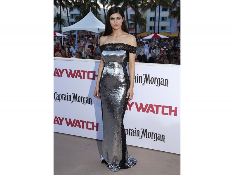 Alexandra-Daddario-in-AZZARO-getty