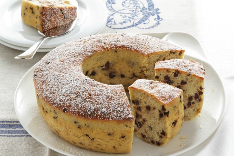 Ciambellone alla banana con gocce di cioccolato