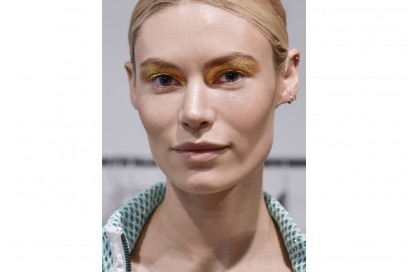 Glitter-make-up-pe-2017Custo-Barcelona_bst_W_S17_NY_044_2475350