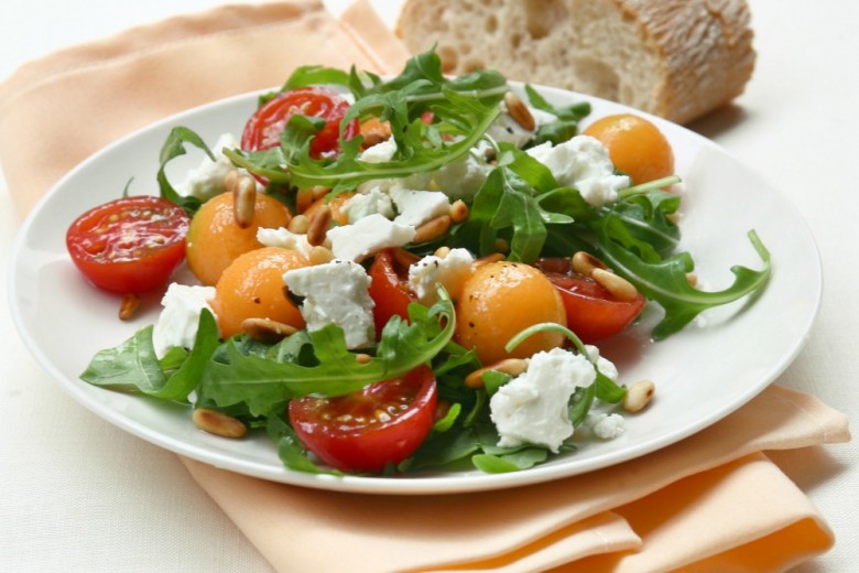 Insalata estiva con rucola e melone