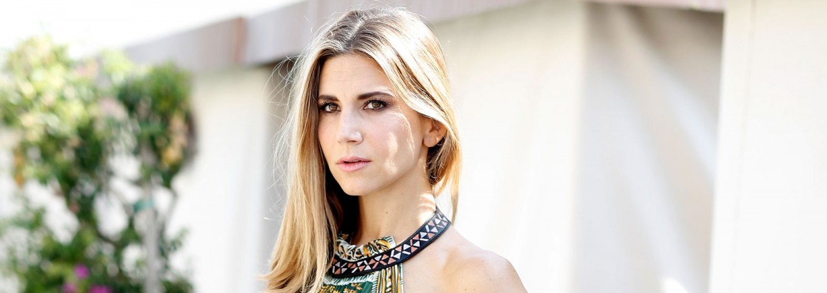 Nicoletta-Romanoff-cover-desktop