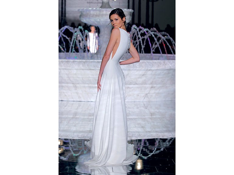 PRONOVIAS-FASHION-SHOW_-Renace-(2)