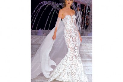 PRONOVIAS-FASHION-SHOW_-Runis