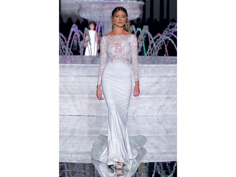 PRONOVIAS-FASHION-SHOW_Renat