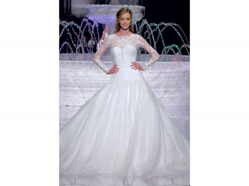 PRONOVIAS-FASHION-SHOW_Roncel