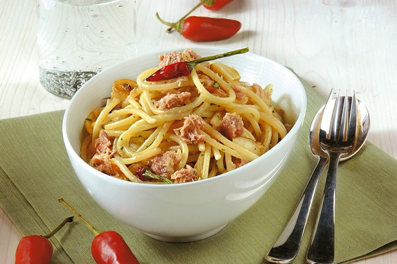 Spaghetti al tonno in bianco