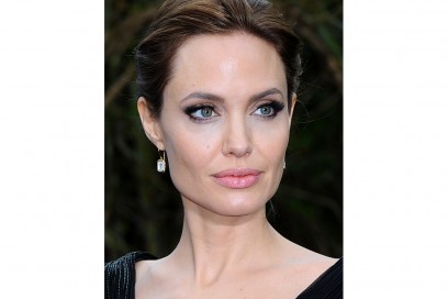 angelina jolie make up (12)