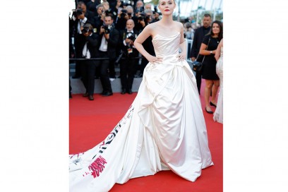 elle-fanning-cannes-17-giorno-1