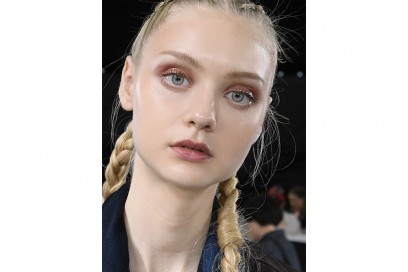 glossy-makeup-pe2017_Emporio-Armani_bst_W_S17_PA_177_2519335