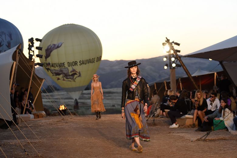 La sfilata Dior Cruise 2018, ispirata alla natura selvaggia del West